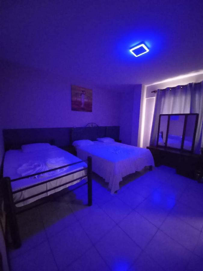 Hostal Ibiza Santa Cruz de La Sierra Exterior photo